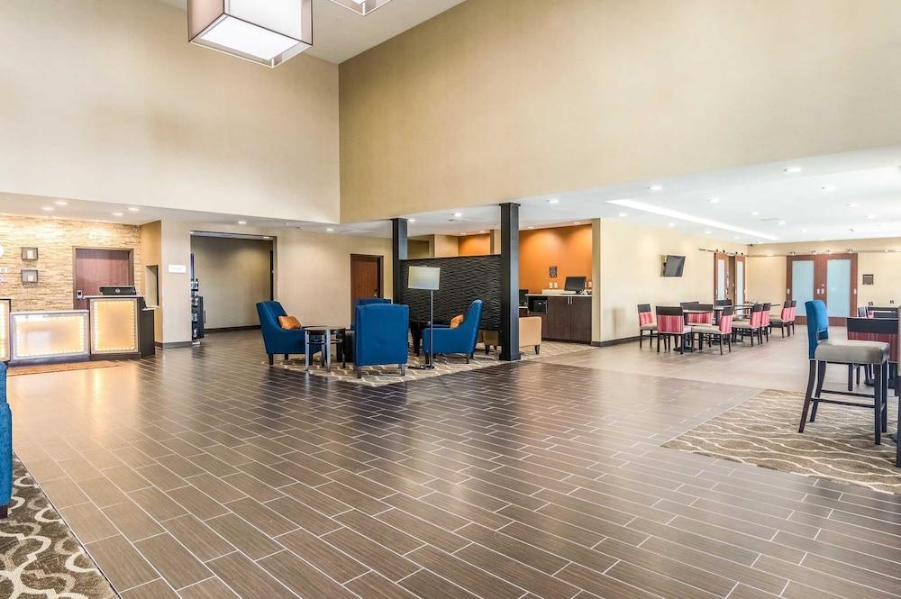 Comfort Suites Fairgrounds West Οκλαχόμα Εξωτερικό φωτογραφία